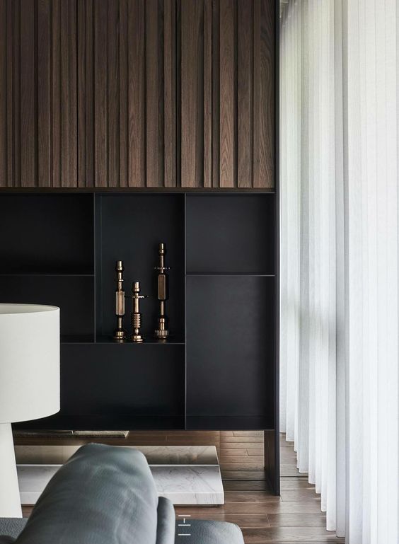 Mixed-Width Slat Panels