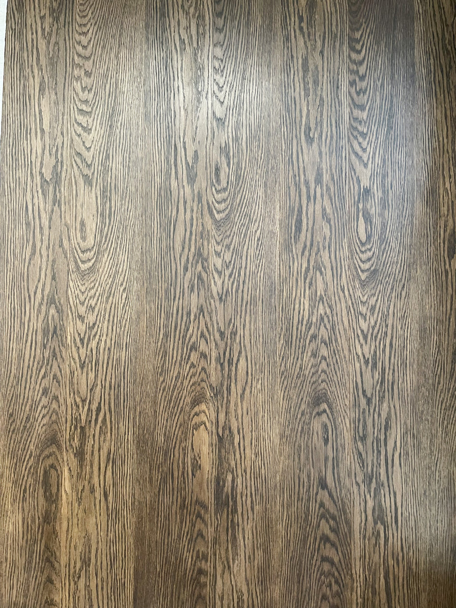 Gray Oak and Tinted Partition Wall