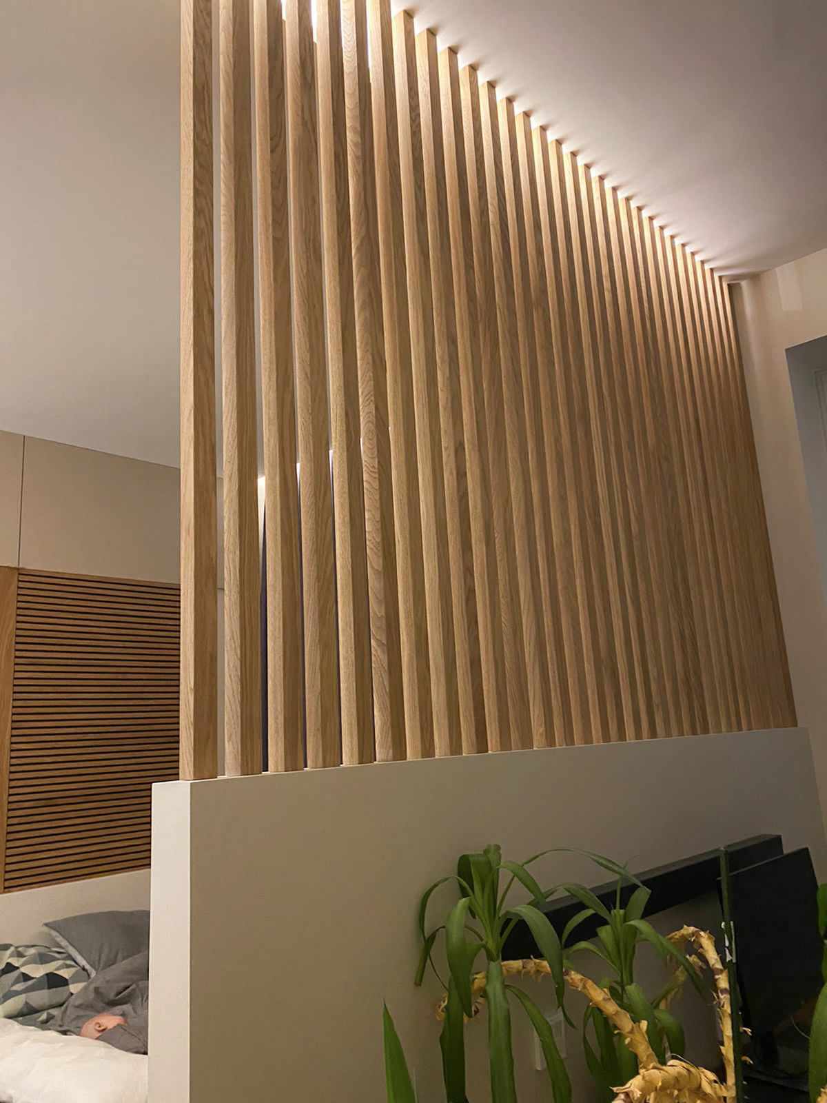 Oak Toned Wall Panels and Partition