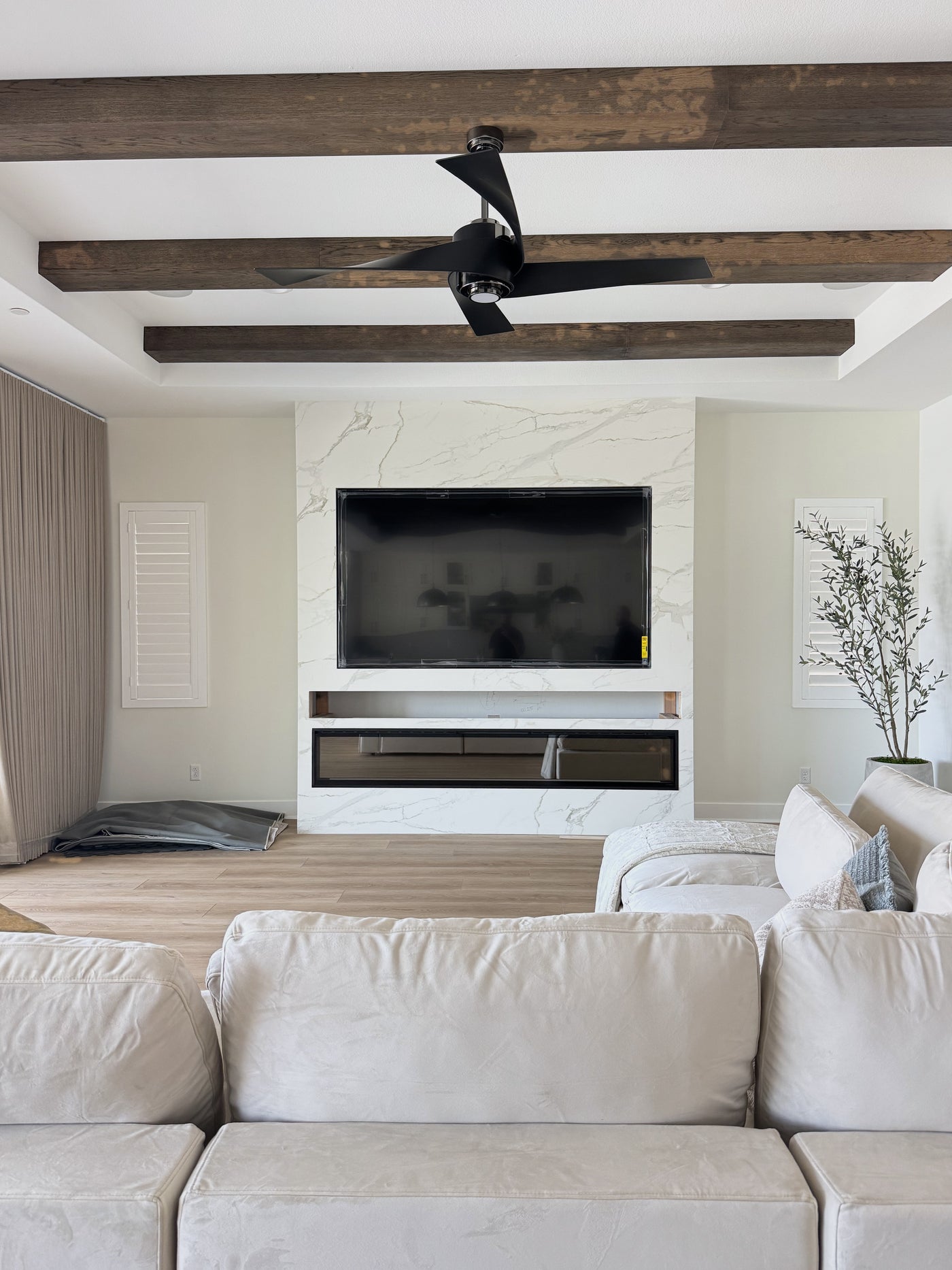 Porter Ranch U-Beams and Panels