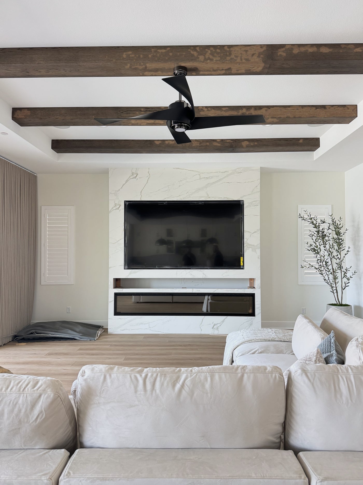Porter Ranch U-Beams and Panels