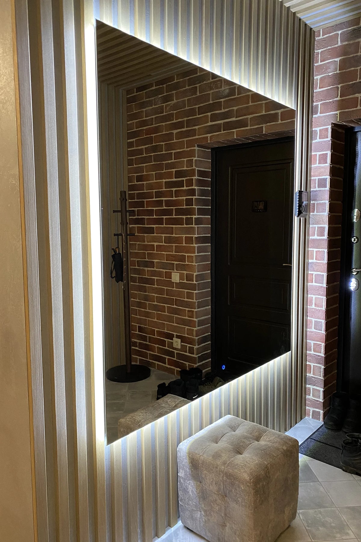 Partition, Slat Ceiling and Wall Panels in an Apartment